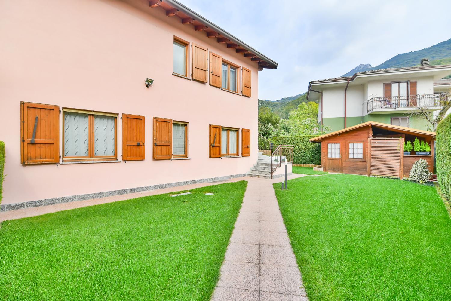 Jane E Jolie Holiday Home Private Swimming Pool Valbrona Εξωτερικό φωτογραφία